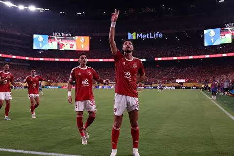 "كولومبوس خطوة لأوروبا".. قناة الأهلي تنقل رسالة وسام أبو علي